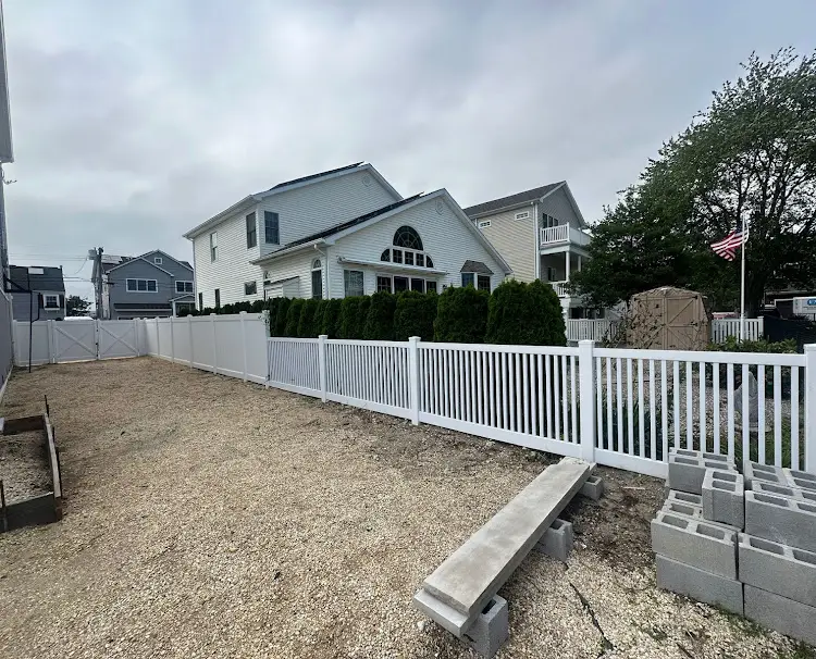 Professional Fence Repair